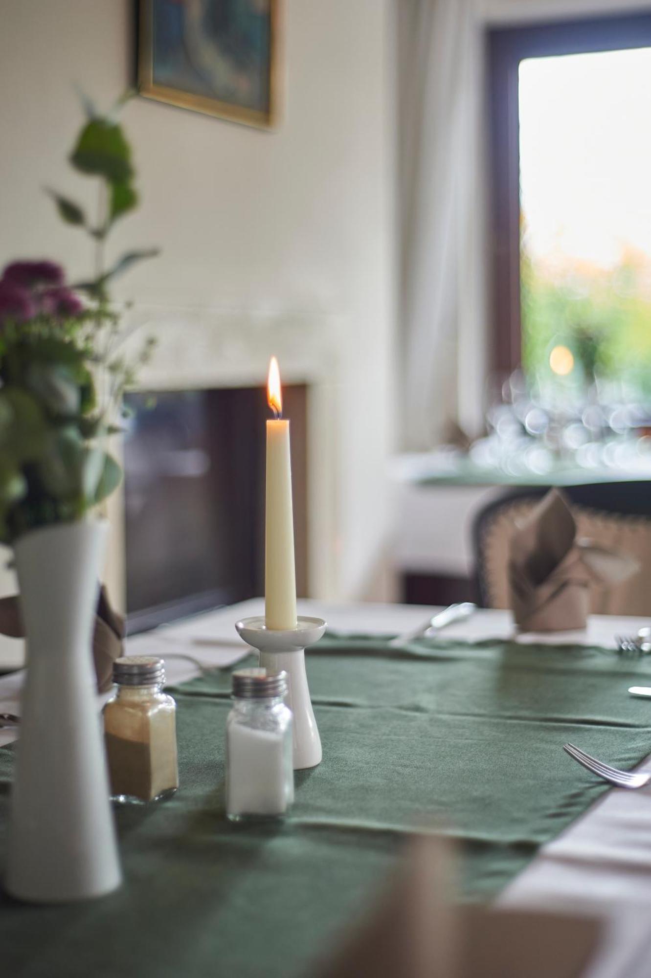 Hotel Restaurant Waldschloesschen Lienen ภายนอก รูปภาพ