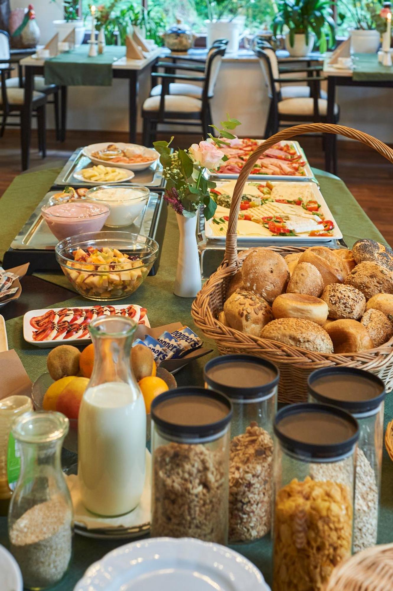 Hotel Restaurant Waldschloesschen Lienen ภายนอก รูปภาพ