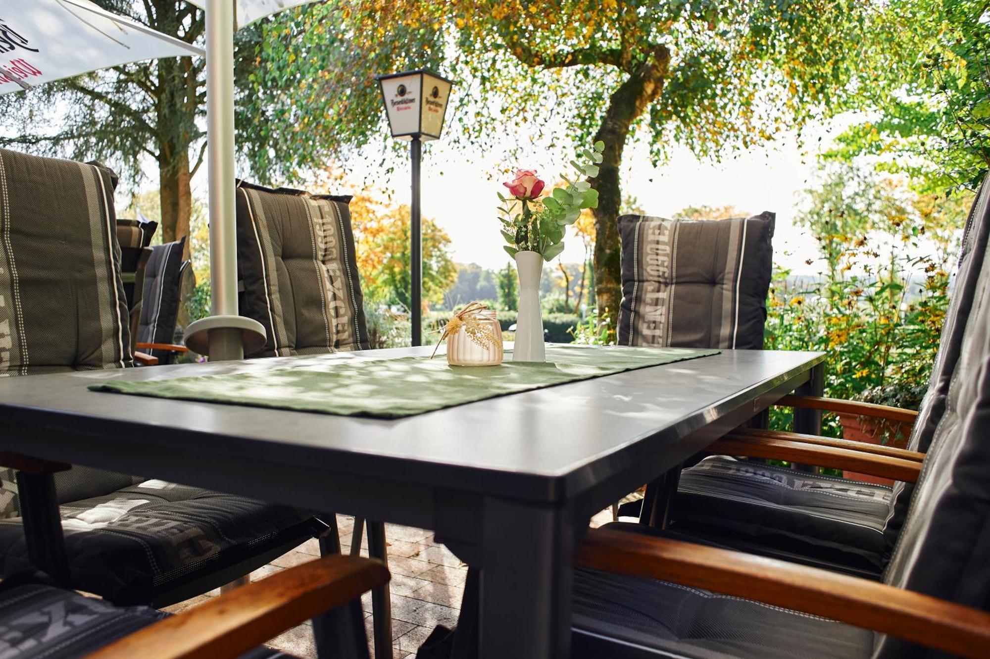 Hotel Restaurant Waldschloesschen Lienen ภายนอก รูปภาพ